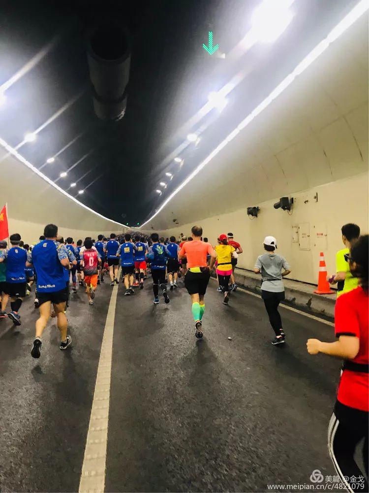三十功名尘与土，八千里路云和月——2018杭州马拉松手记