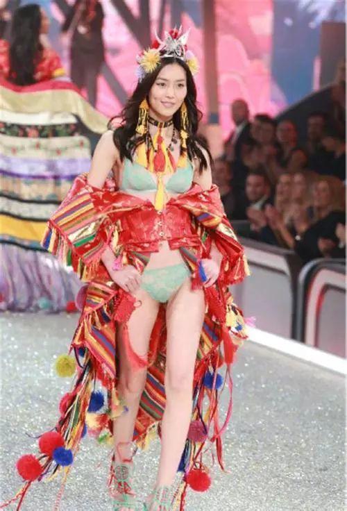 维密超模试装，今年的好身材，你Get了吗？