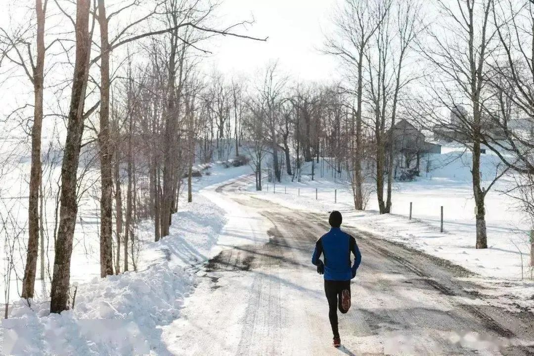 冬天跑步，热身是重中之重！收好这份热身动作大全！