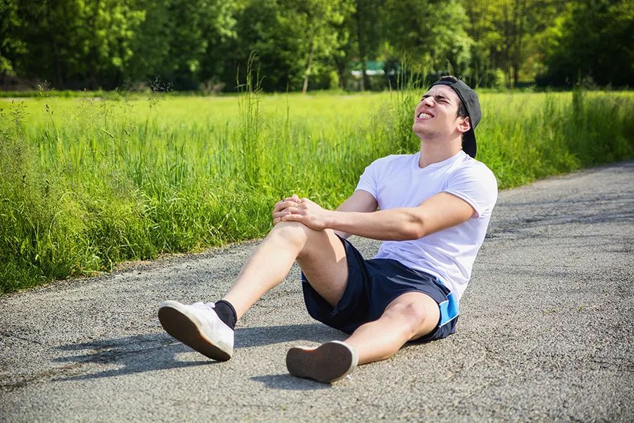 跑步引起的膝外侧疼痛究竟是怎么一回事？