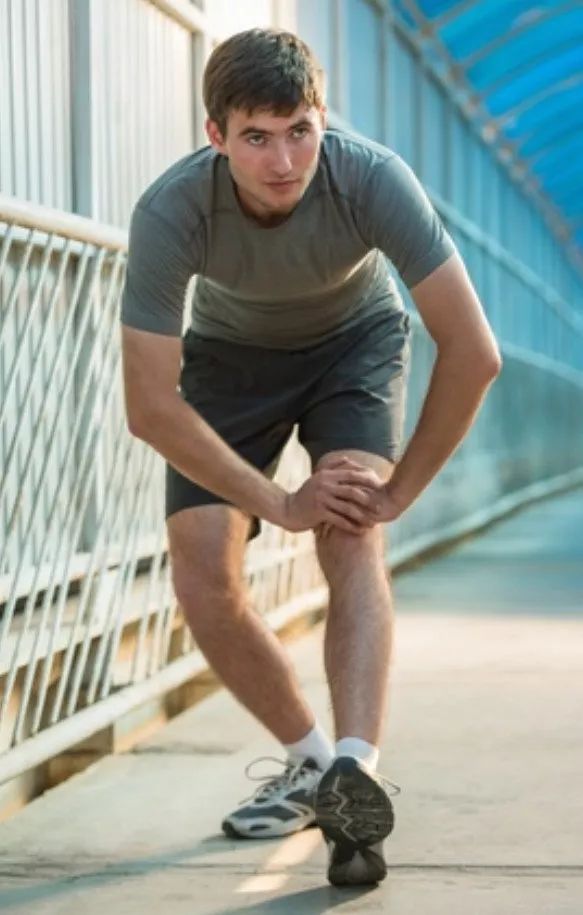 10 个最佳的运动后拉伸动作,赶紧学起来~ 10 个最佳的运动后拉伸动作,赶紧学起来~