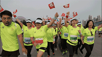 跑步运动时,汗水流到眼睛里怎么破?这款“导汗神器”全搞定! 跑步运动时,汗水流到眼睛里怎么破?这款“导汗神器”全搞定!