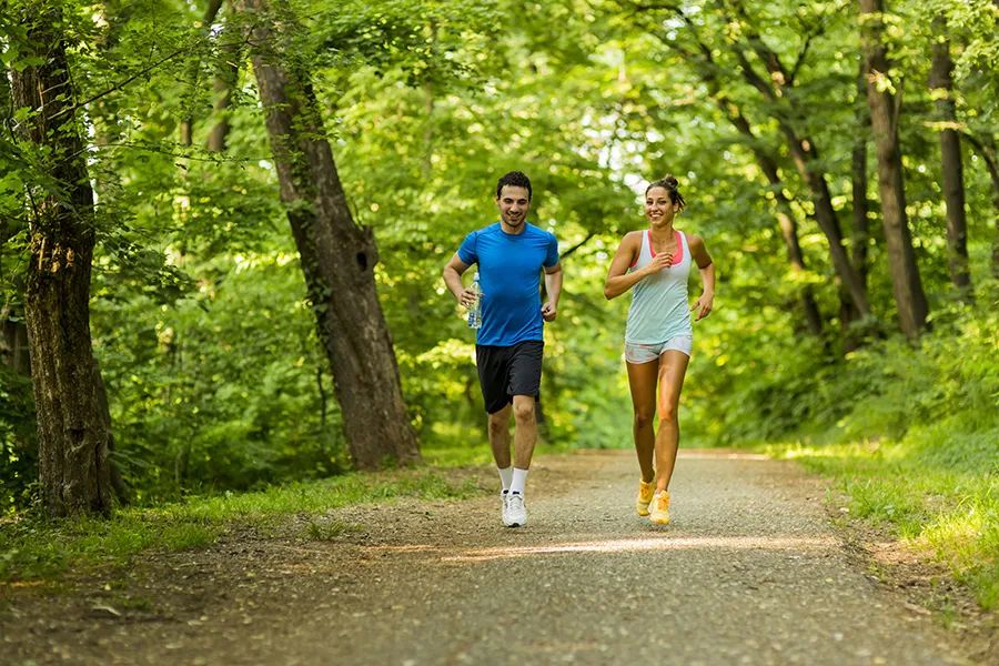 初学者适用｜这份科学慢跑指导方针，让你跑得更健康！