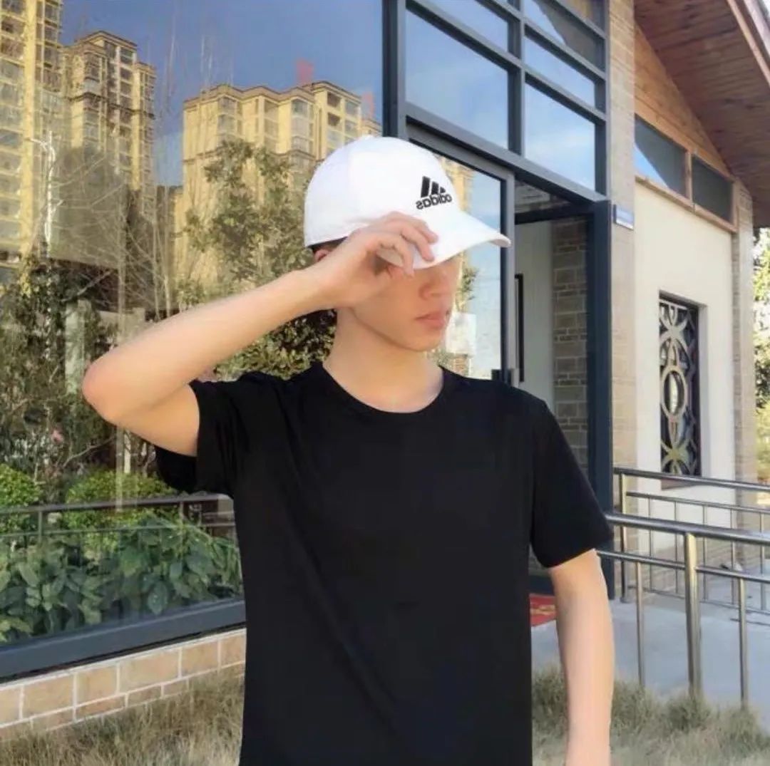 抢!限时0元购! 裸奔体感 纳米防污 冰感降温 闪电排汗专业运动T恤4件!赶快抢! 抢!限时0元购! 裸奔体感 纳米防污 冰感降温 闪电排汗专业运动T恤4件!赶快抢!