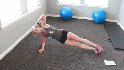 平板支撑进阶款,核心训练事半功倍! 平板支撑进阶款,核心训练事半功倍!